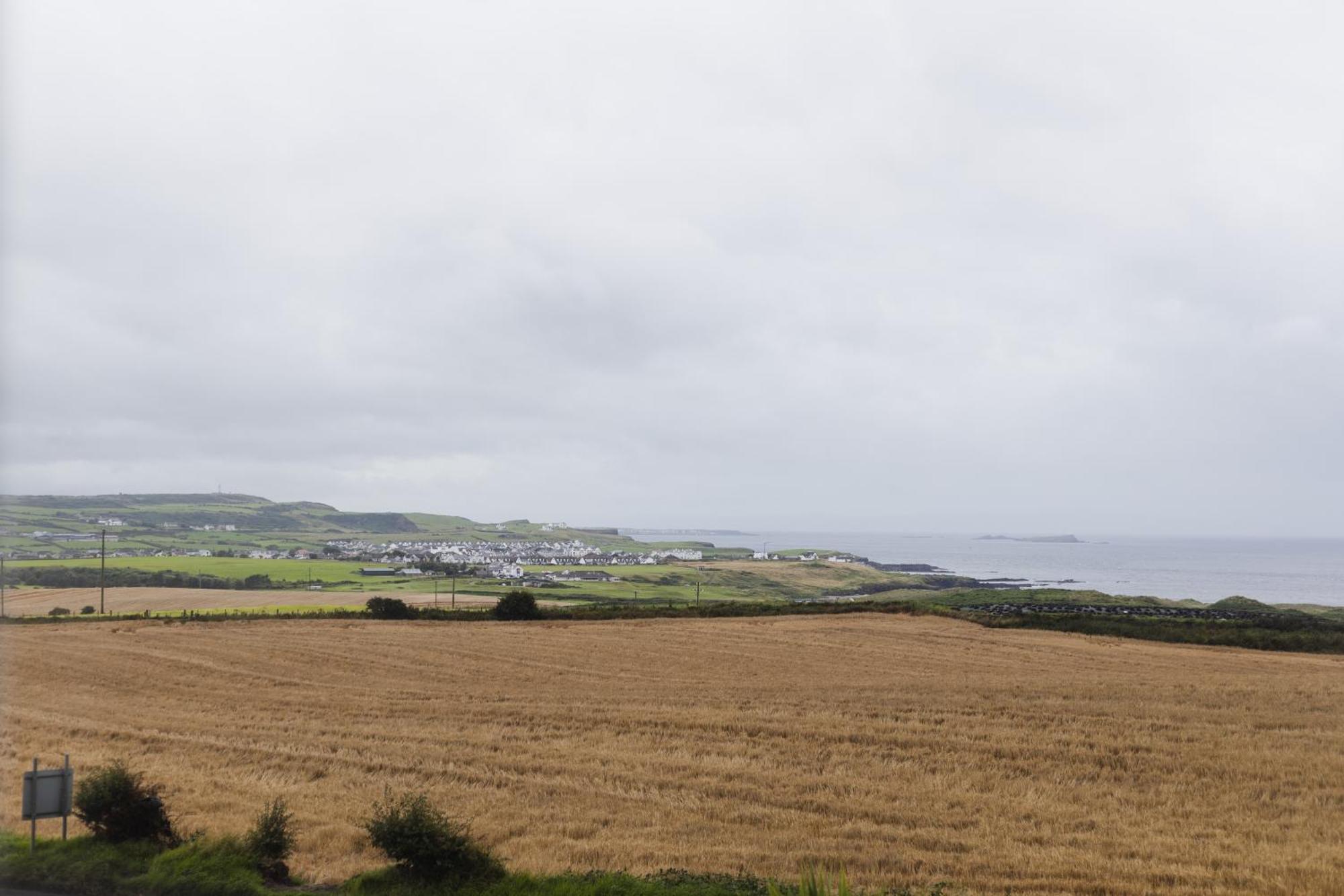 Gray'S At Bushmills Hotel Exterior foto